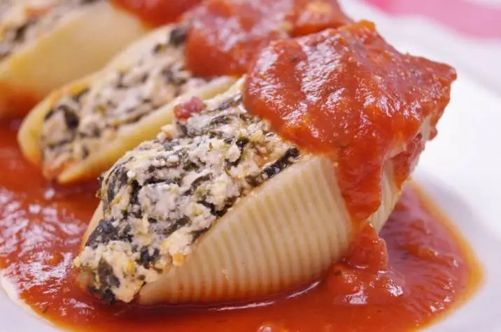 Spinach Stuffed Shells: A Delicious and Nutritious Snack